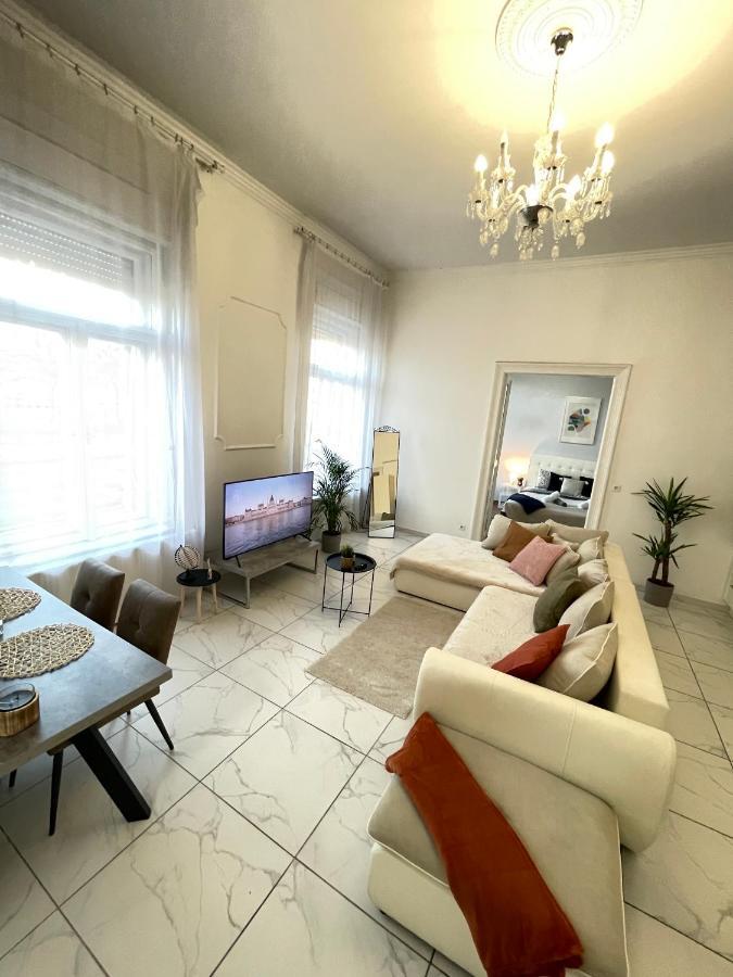 Luxury Riverside Panorama Apartment 부다페스트 외부 사진